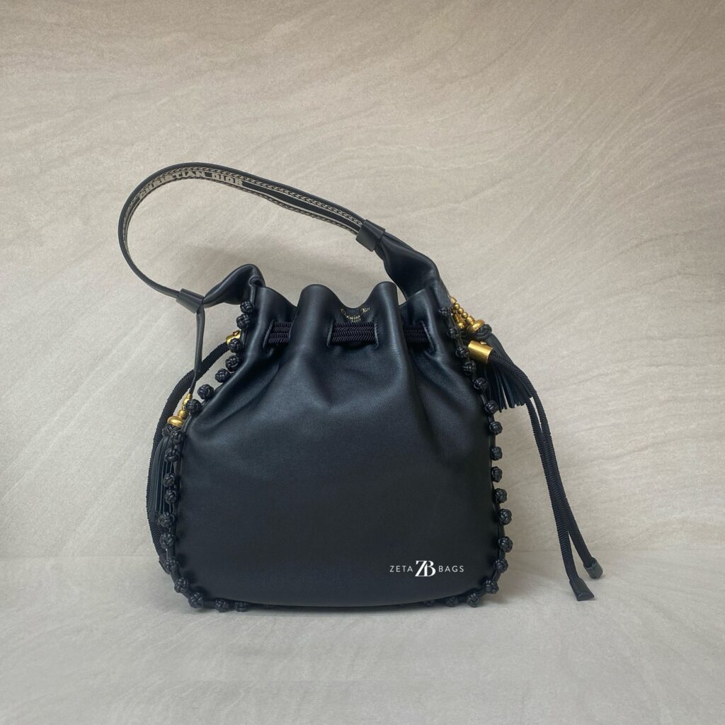 Hobo Bucket Bag Black GHW