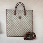 Medium Tote Bag Interlocking Upreme Canvas Brown