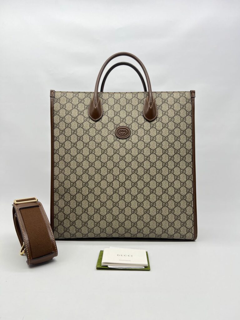 Medium Tote Bag Interlocking Upreme Canvas Brown