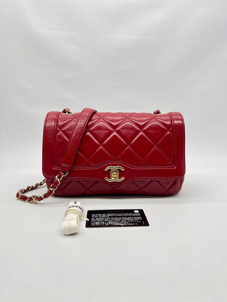 Hold The Line Flap Shiny Calfskin Red GHW