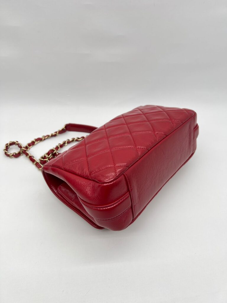 Hold The Line Flap Shiny Calfskin Red GHW