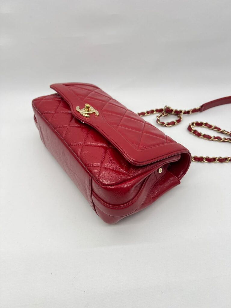 Hold The Line Flap Shiny Calfskin Red GHW