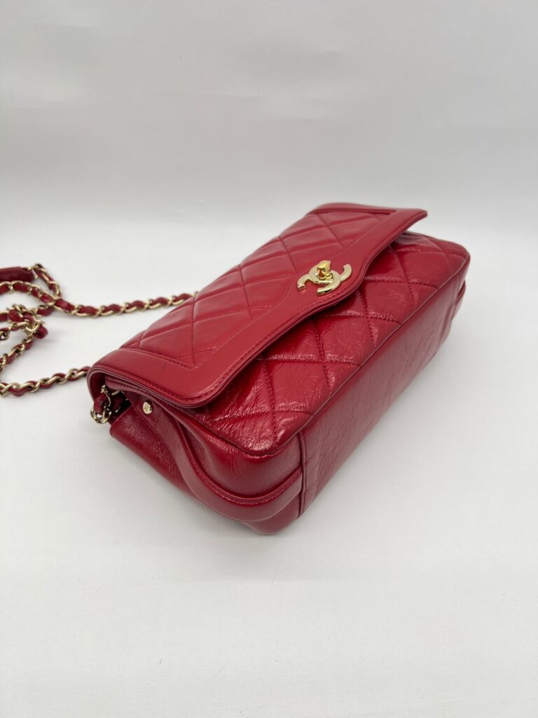 Hold The Line Flap Shiny Calfskin Red GHW
