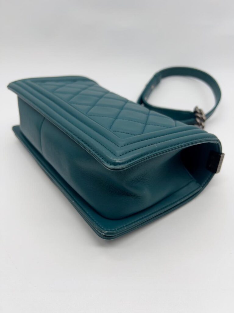 Boy 25 Dark Green RHW