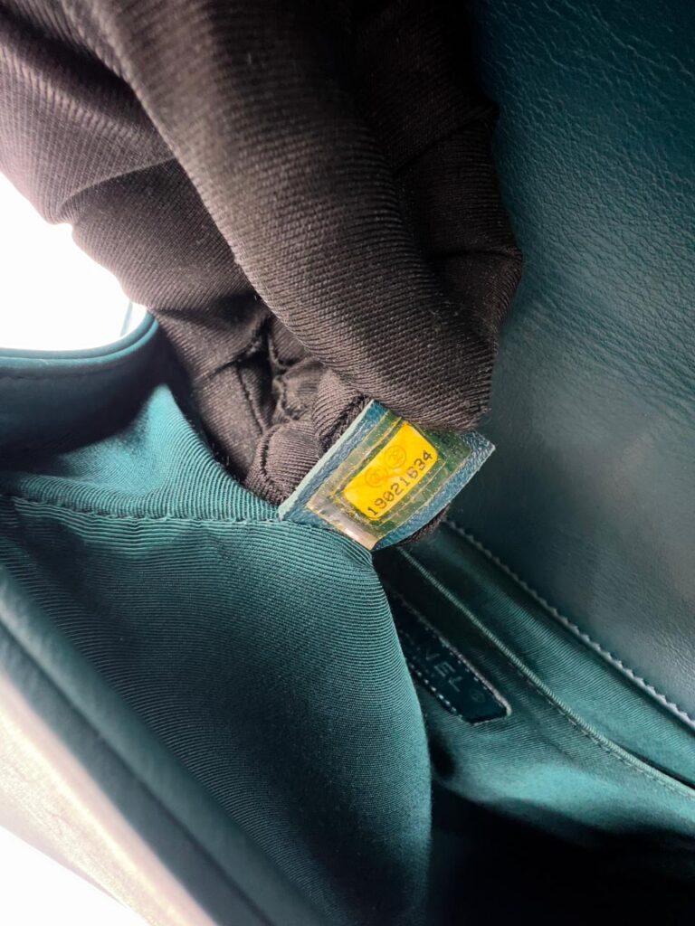 Boy 25 Dark Green RHW