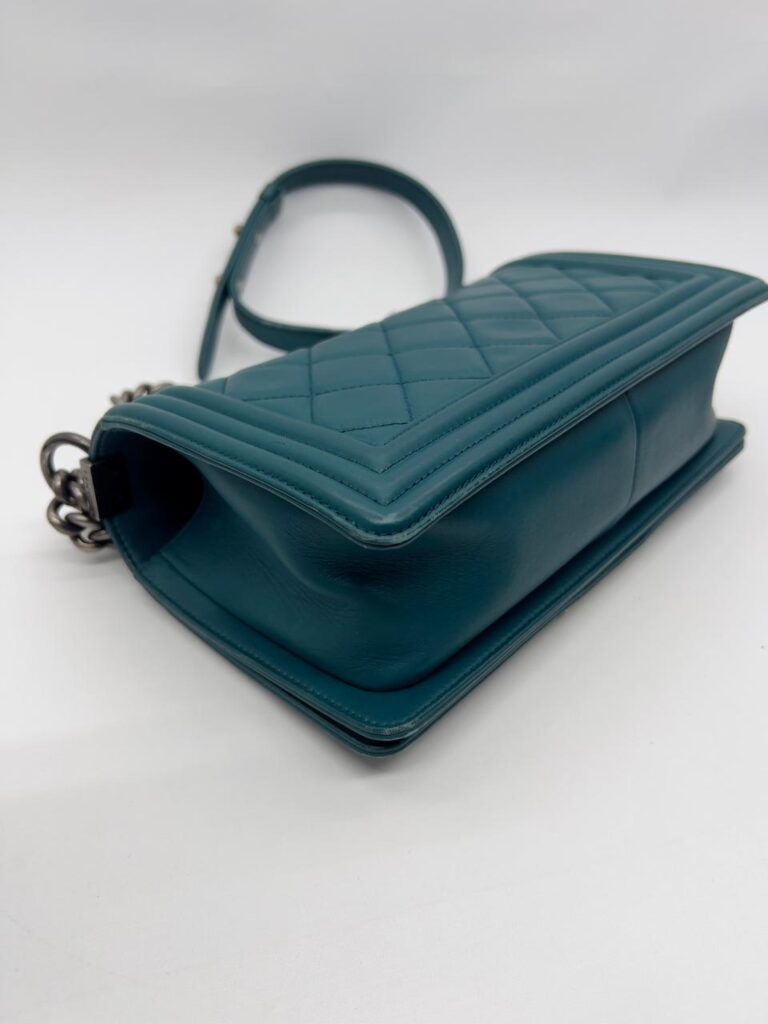 Boy 25 Dark Green RHW