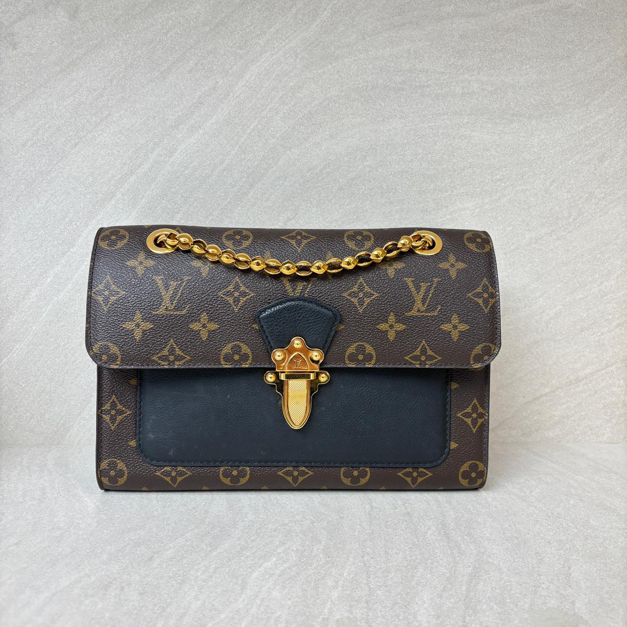 Victoire Monogram Noir