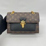 Victoire Monogram Noir