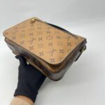 Metis Monogram Reverse