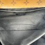 Metis Monogram Reverse