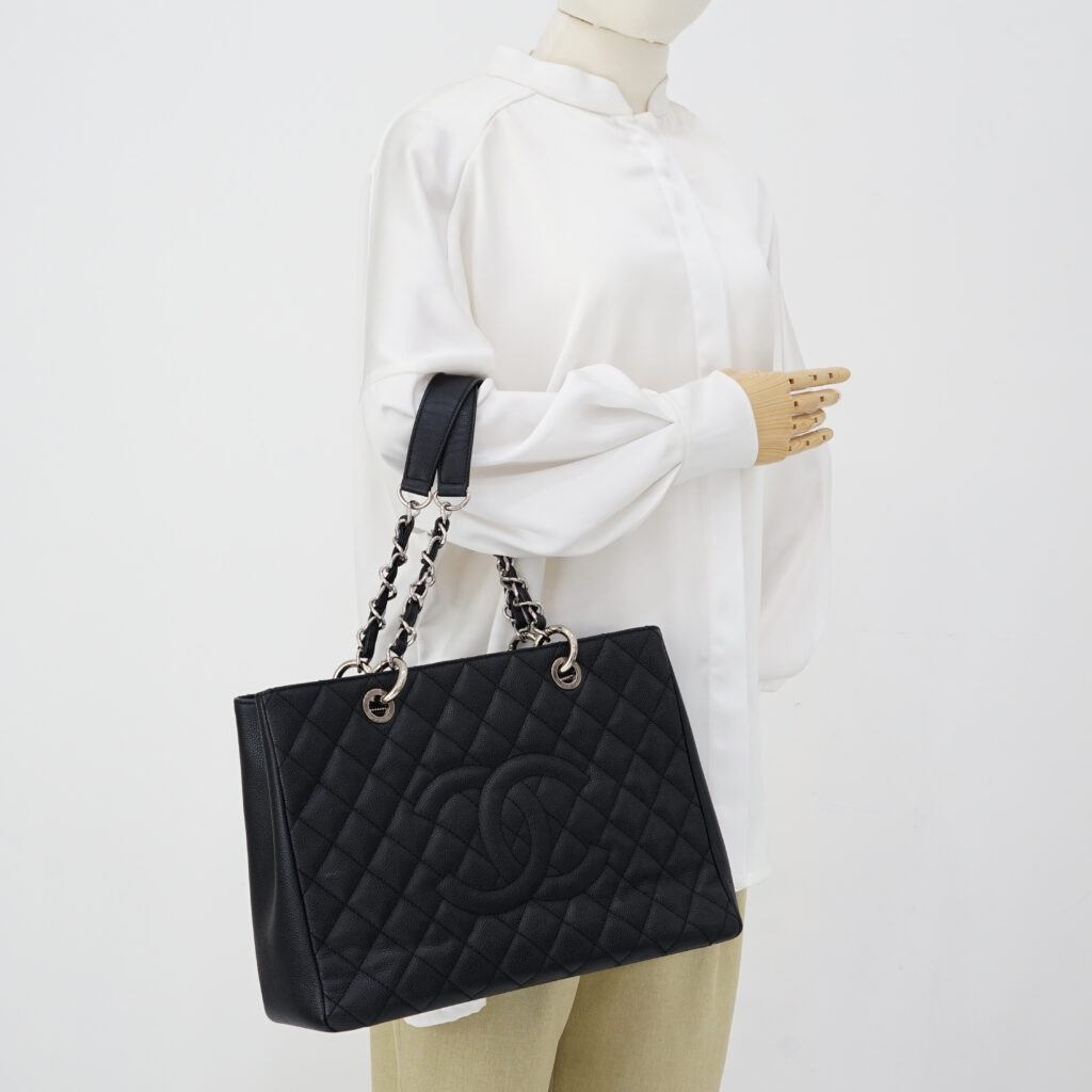 GST Caviar Black SHW