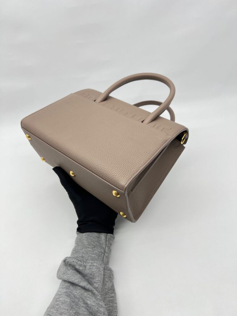 30 Montaigne St Honore Tote Grained Warm Taupe Ghw