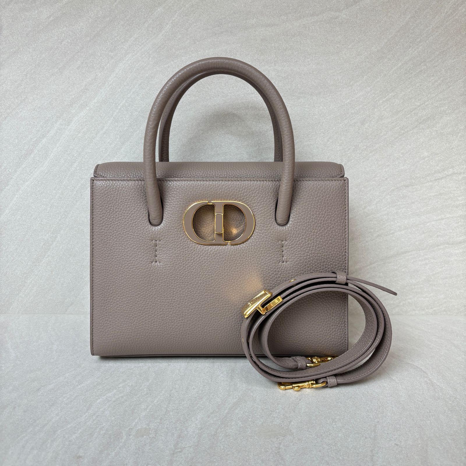 30 Montaigne St Honore Tote Grained Warm Taupe Ghw