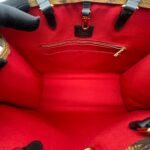 OTG MM Giant Monogram Reverse Ghw