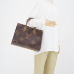 OTG MM Giant Monogram Reverse Ghw