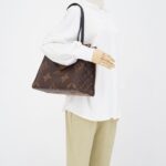 OTG MM Giant Monogram Reverse Ghw