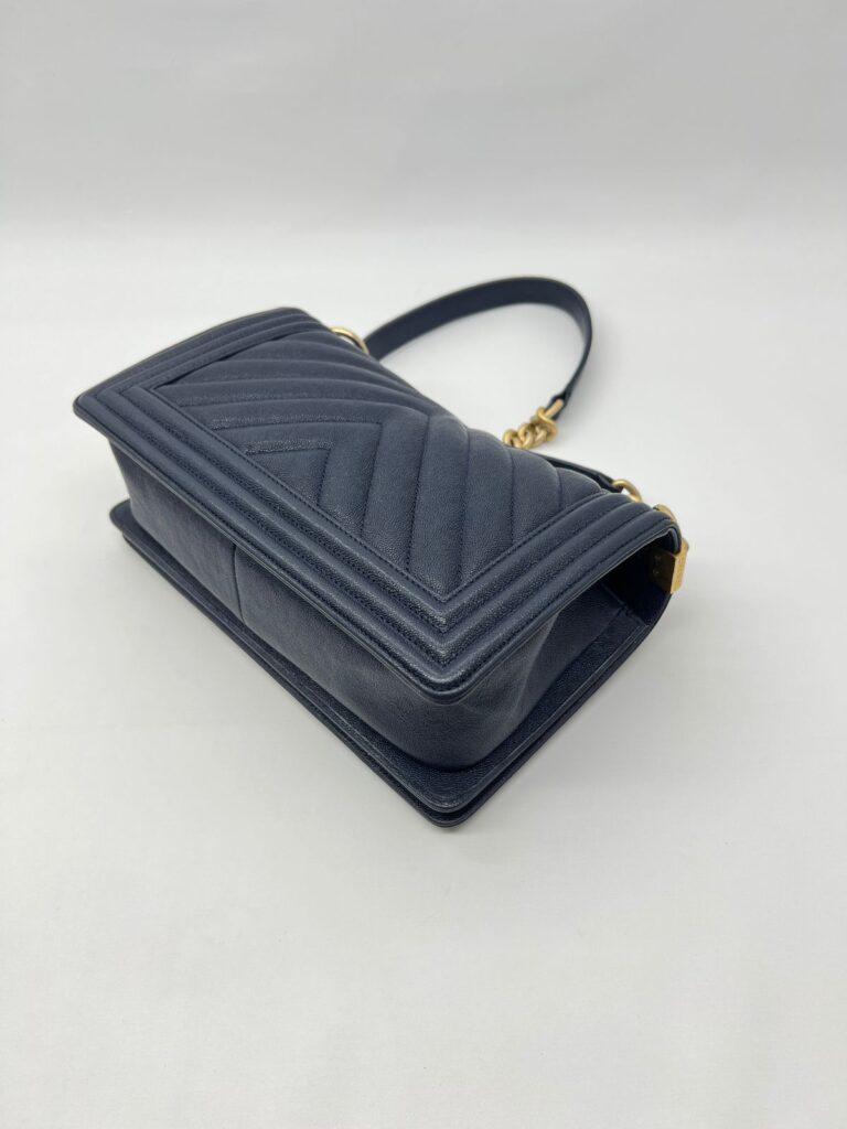 Boy 25 Caviar Navy GHW