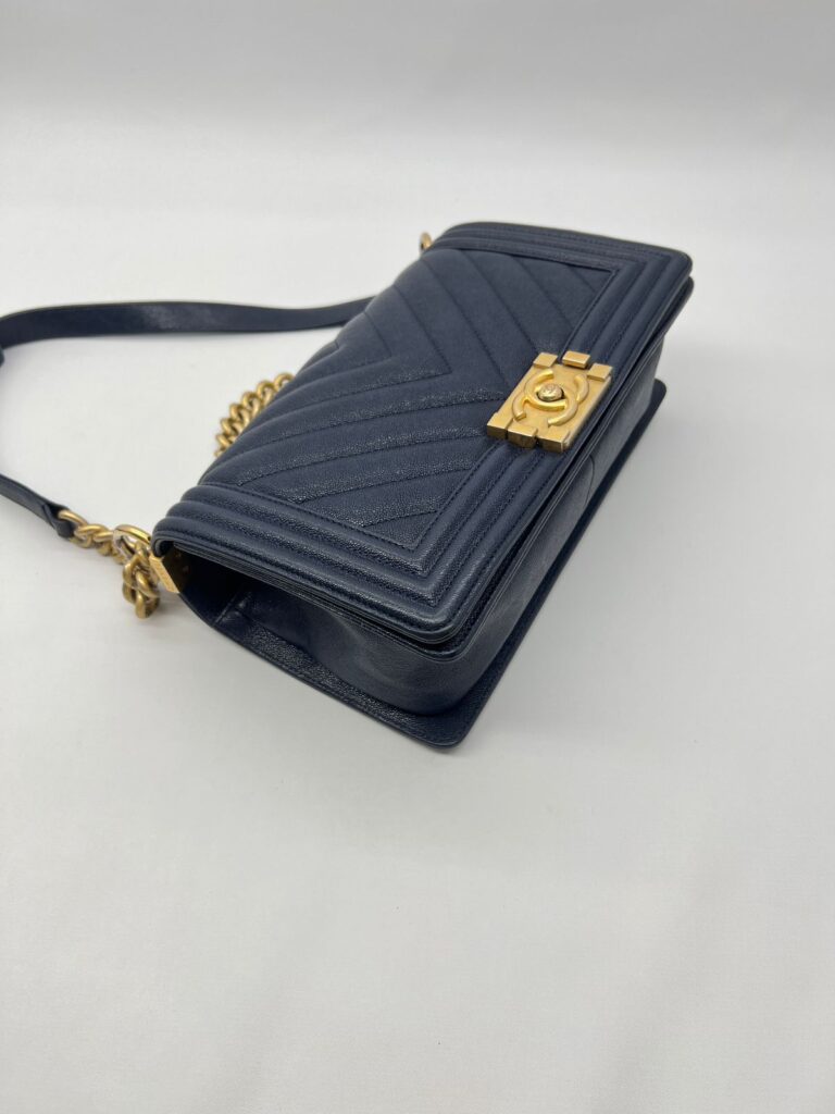 Boy 25 Caviar Navy GHW