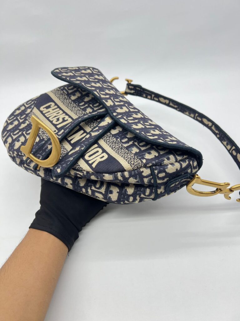 Saddle Medium Canvas Blue Oblique