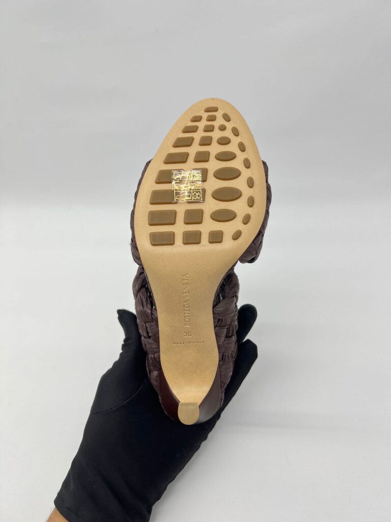 The Curved Heels Bitter Chocolate