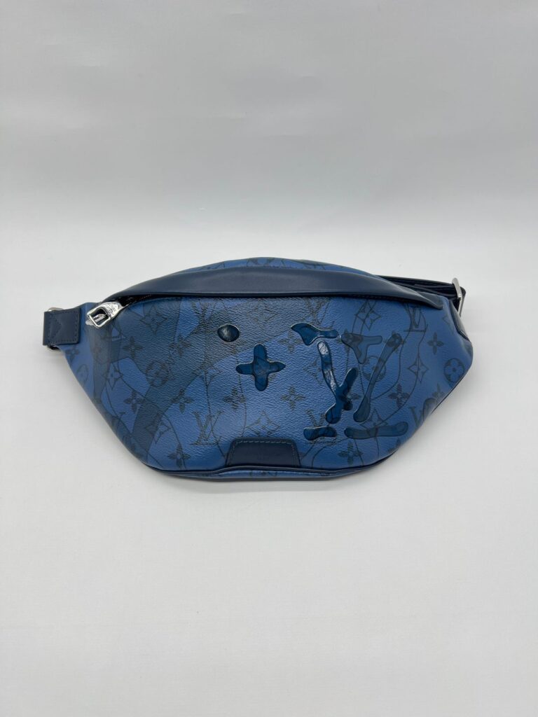 Discovery Bumbag Monogram Abyss Blue Aquagarden