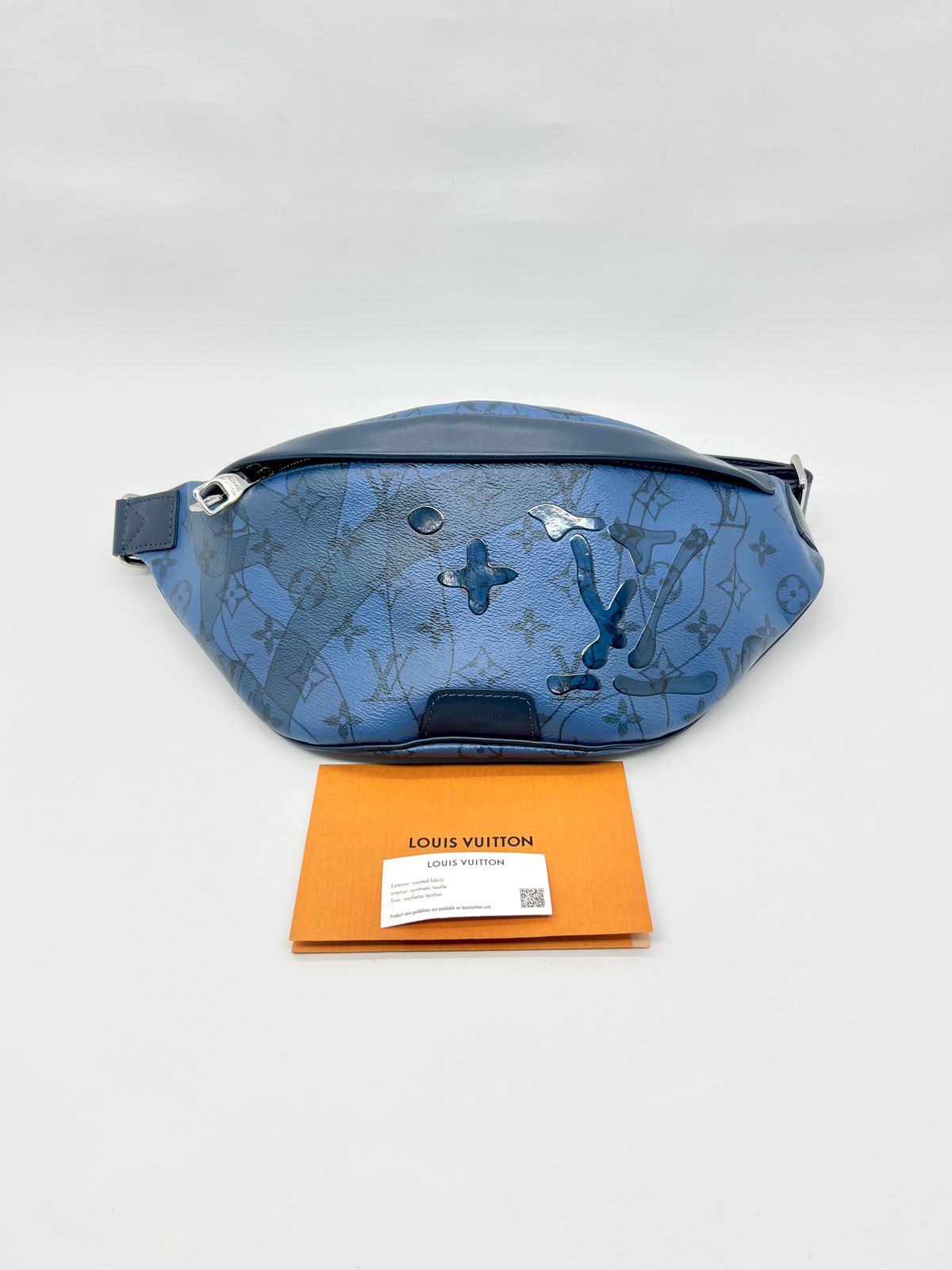 Discovery Bumbag Monogram Abyss Blue Aquagarden