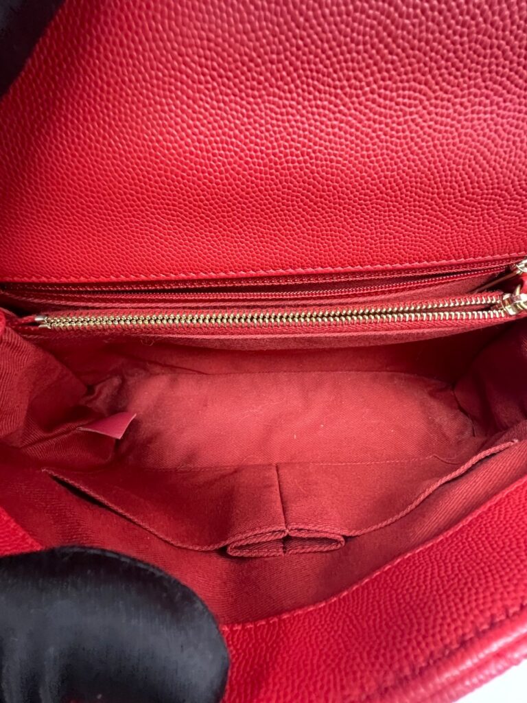 Coco Handle Medium Caviar Red
