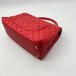 Coco Handle Medium Caviar Red