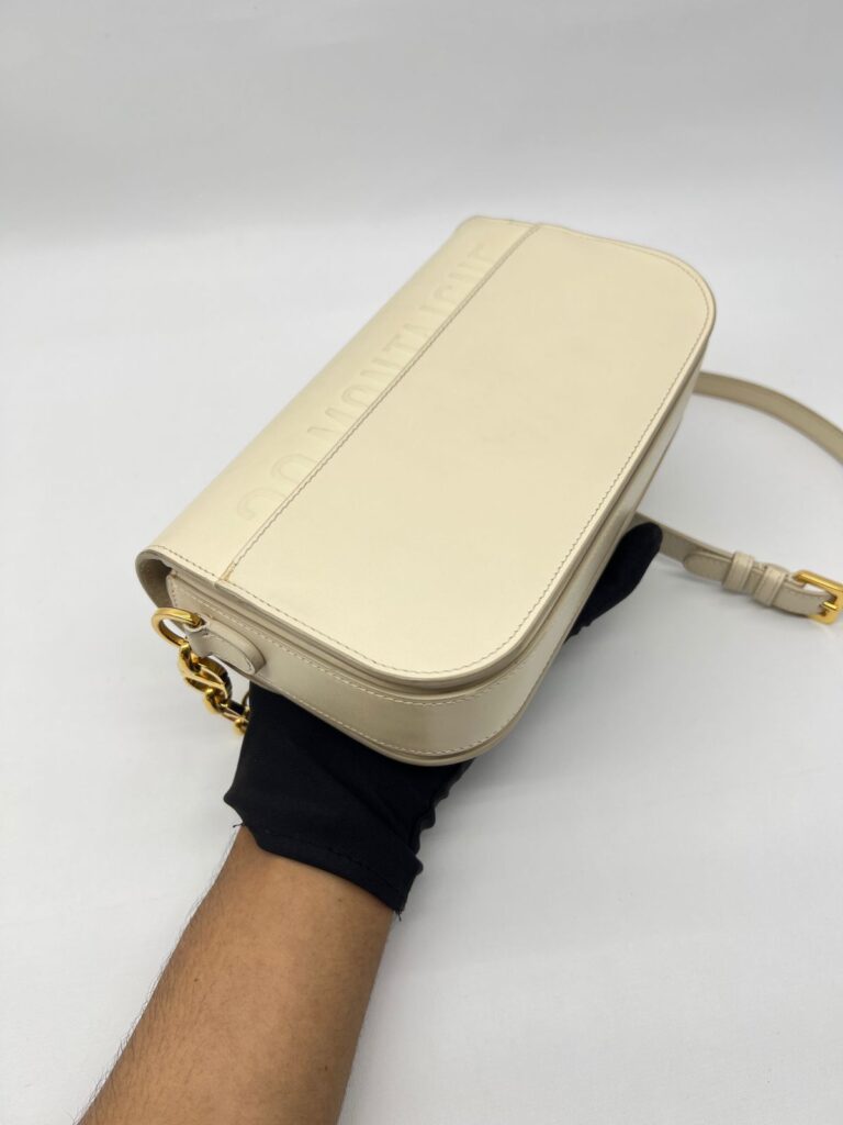 30 Montaigne Avenue Smooth Dusty Ivory