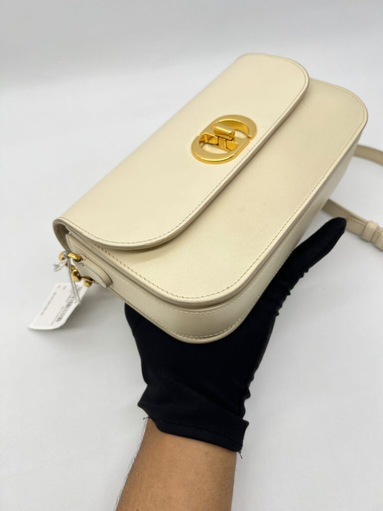 30 Montaigne Avenue Smooth Dusty Ivory