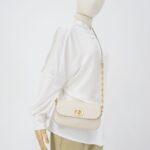 30 Montaigne Avenue Smooth Dusty Ivory