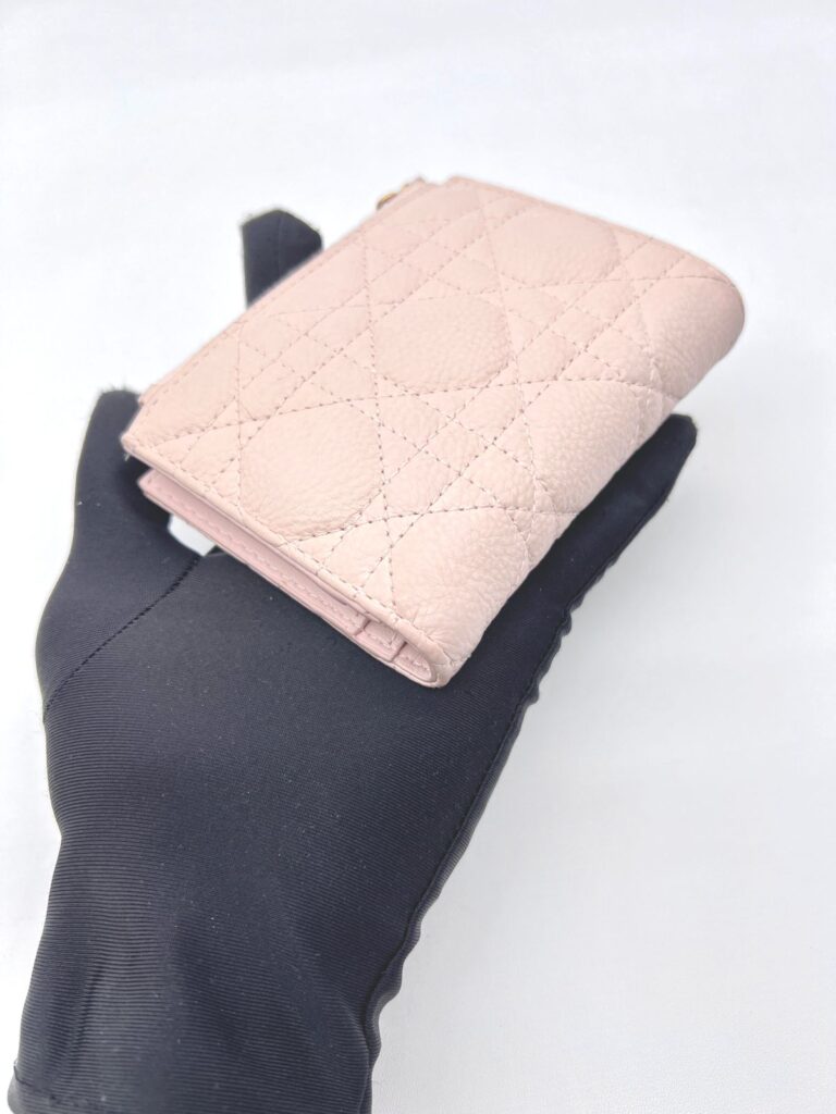 Caro Dahlia Wallet Light Pink