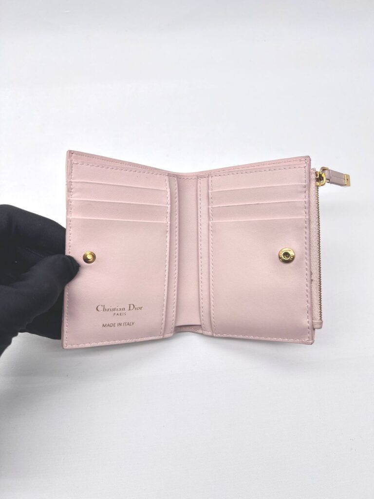 Caro Dahlia Wallet Light Pink