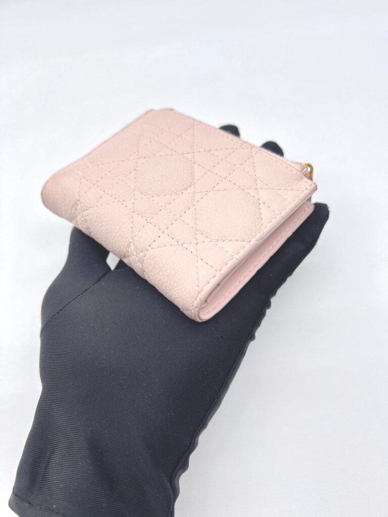 Caro Dahlia Wallet Light Pink