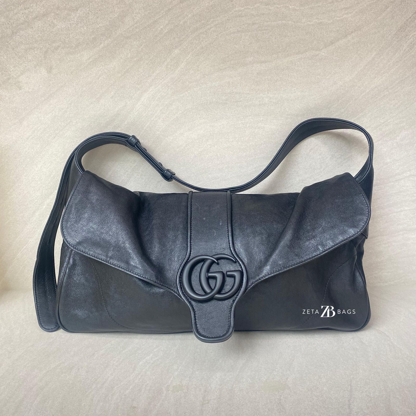 Aphrodite Shoulder Flap All Black