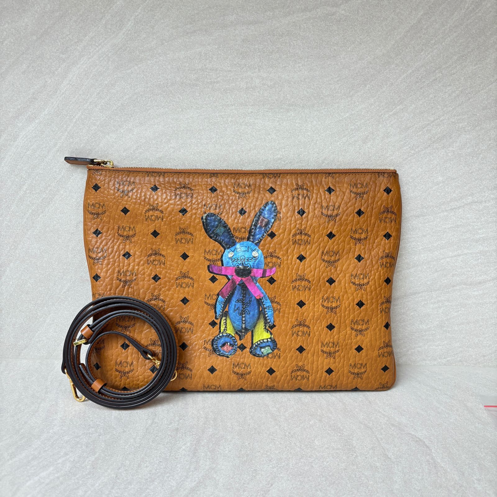 Pochette Rabbit Visetos Cognac