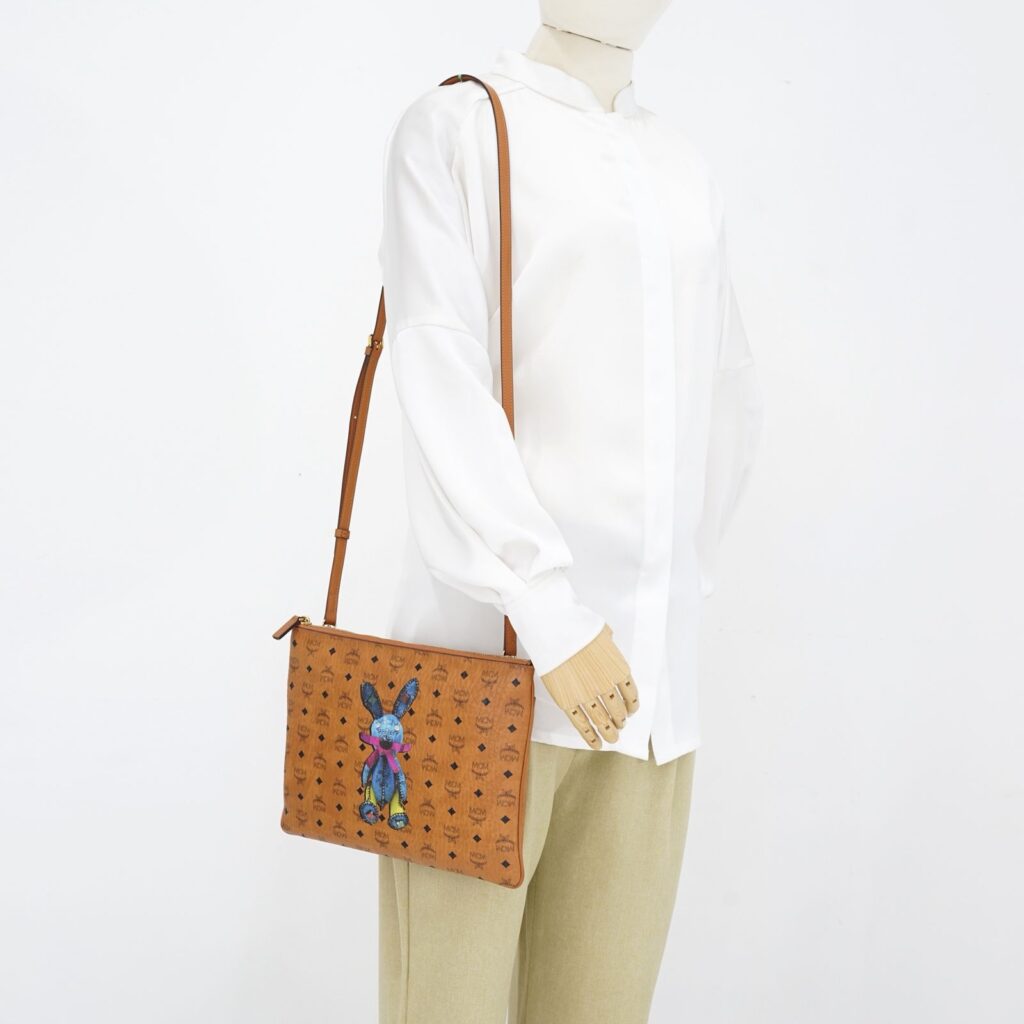 Pochette Rabbit Visetos Cognac