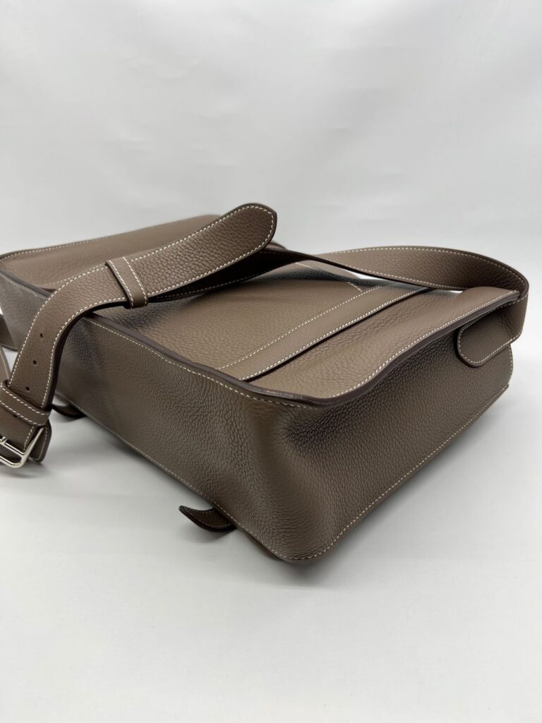 Steve Caporal Messenger Clemence Etoupe