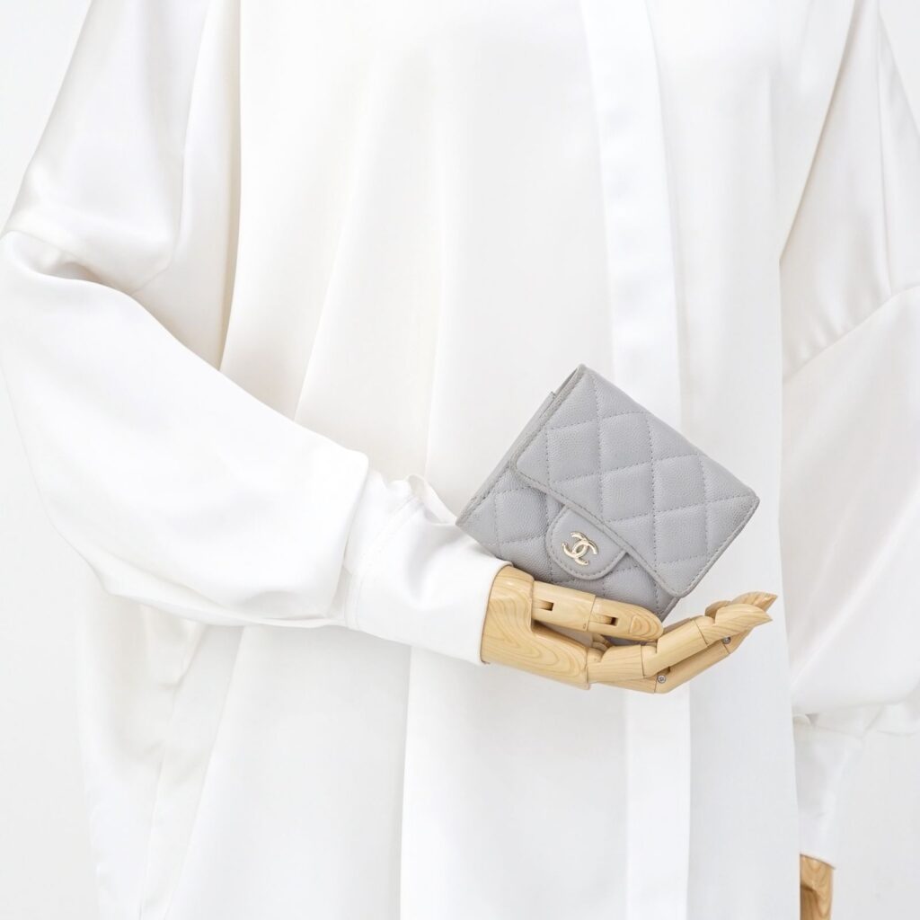 Chanel Trifold Wallet Caviar Light Grey