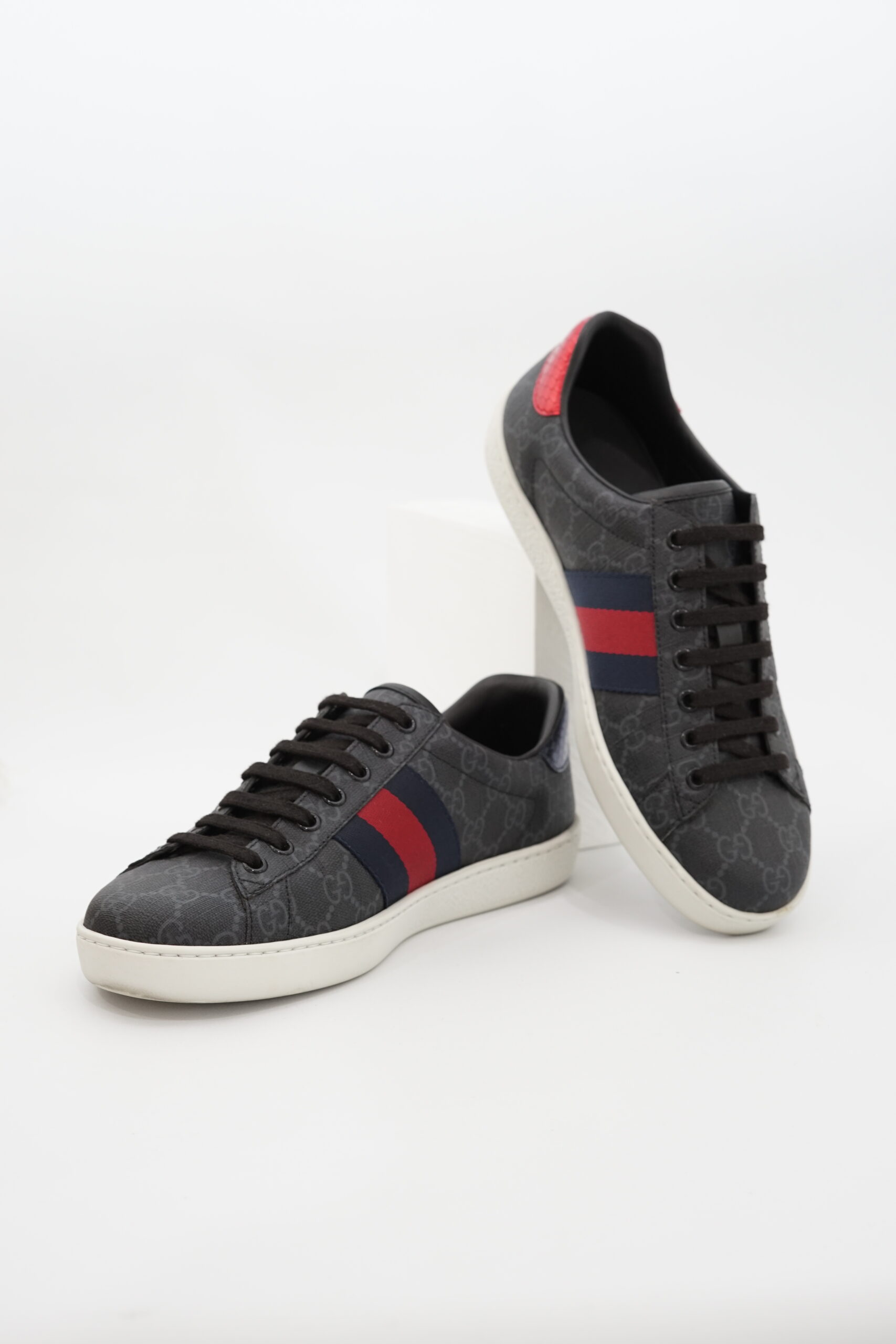Gucci Ace Sneakers GG Supreme Black