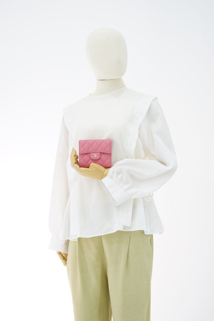 Chanel Classic Trifold Wallet Caviar Pink GHW