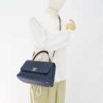 Chanel Coco Handle Medium Caviar Navy GHW
