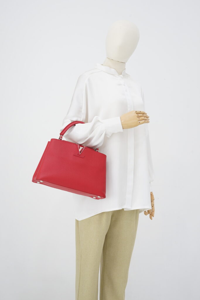 Louis Vuitton Capucines PM Taurillon Rubis SHW