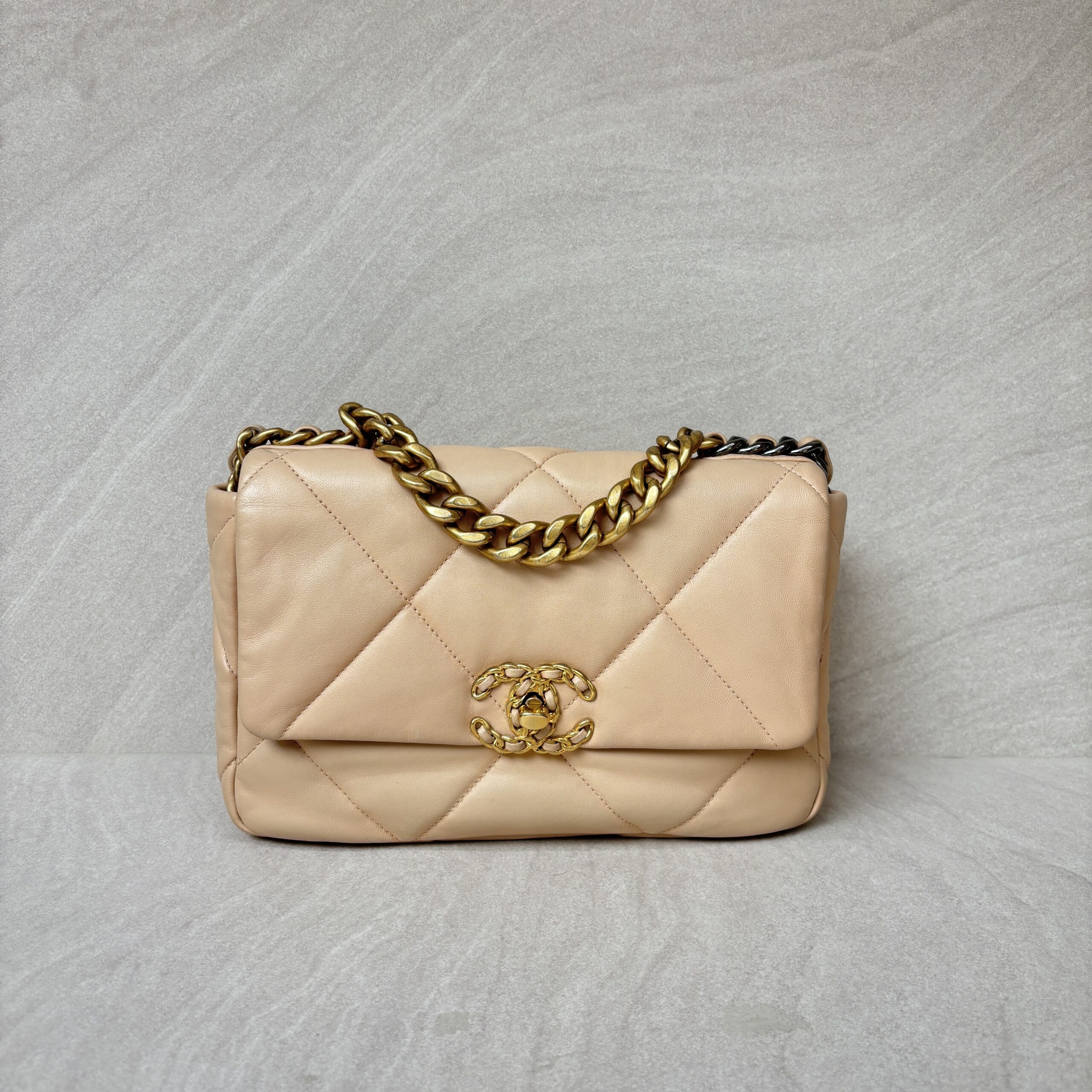 Chanel C19 Small Lambskin Nude GHW