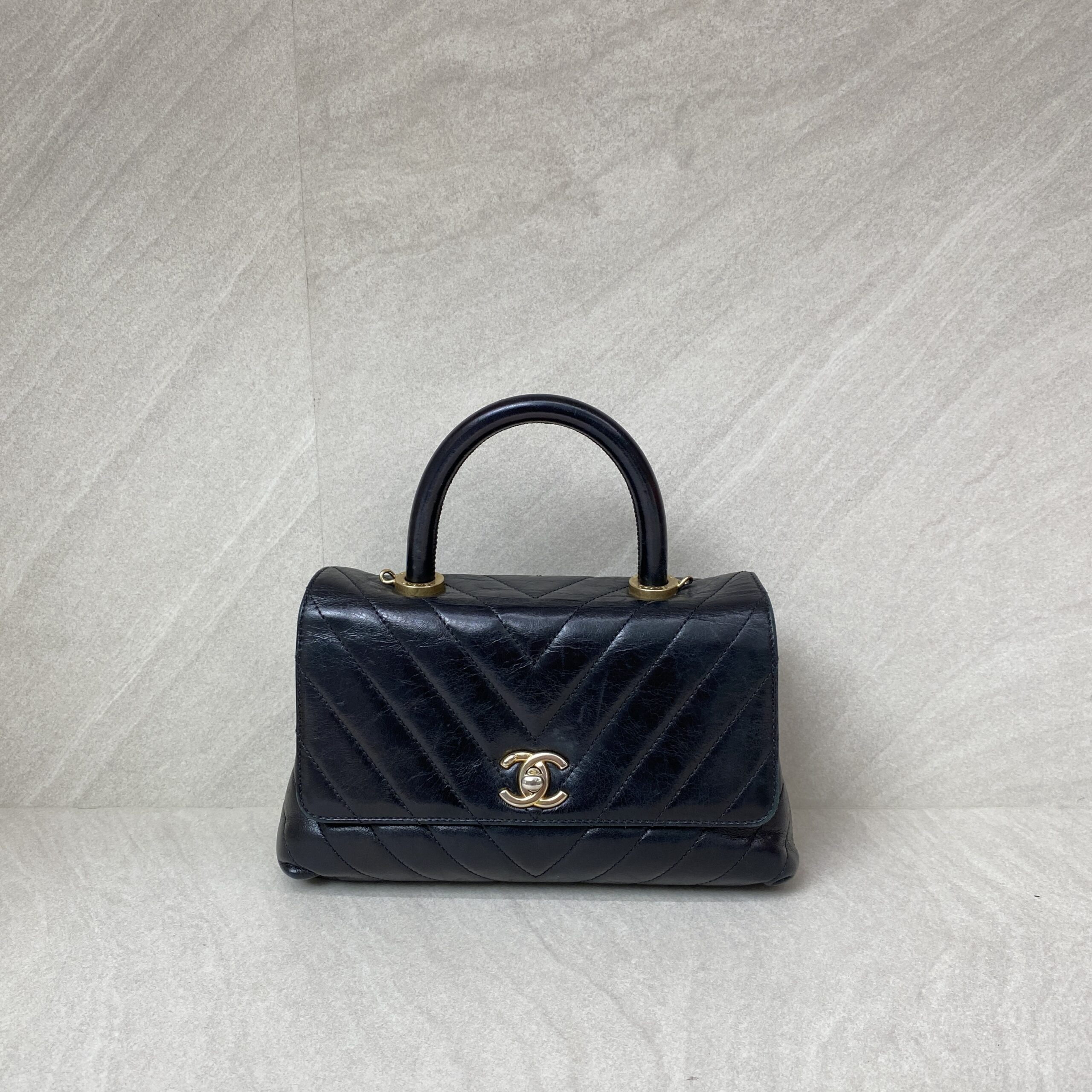Chanel Small Coco Handle  Chevron Calfskin Black GHW