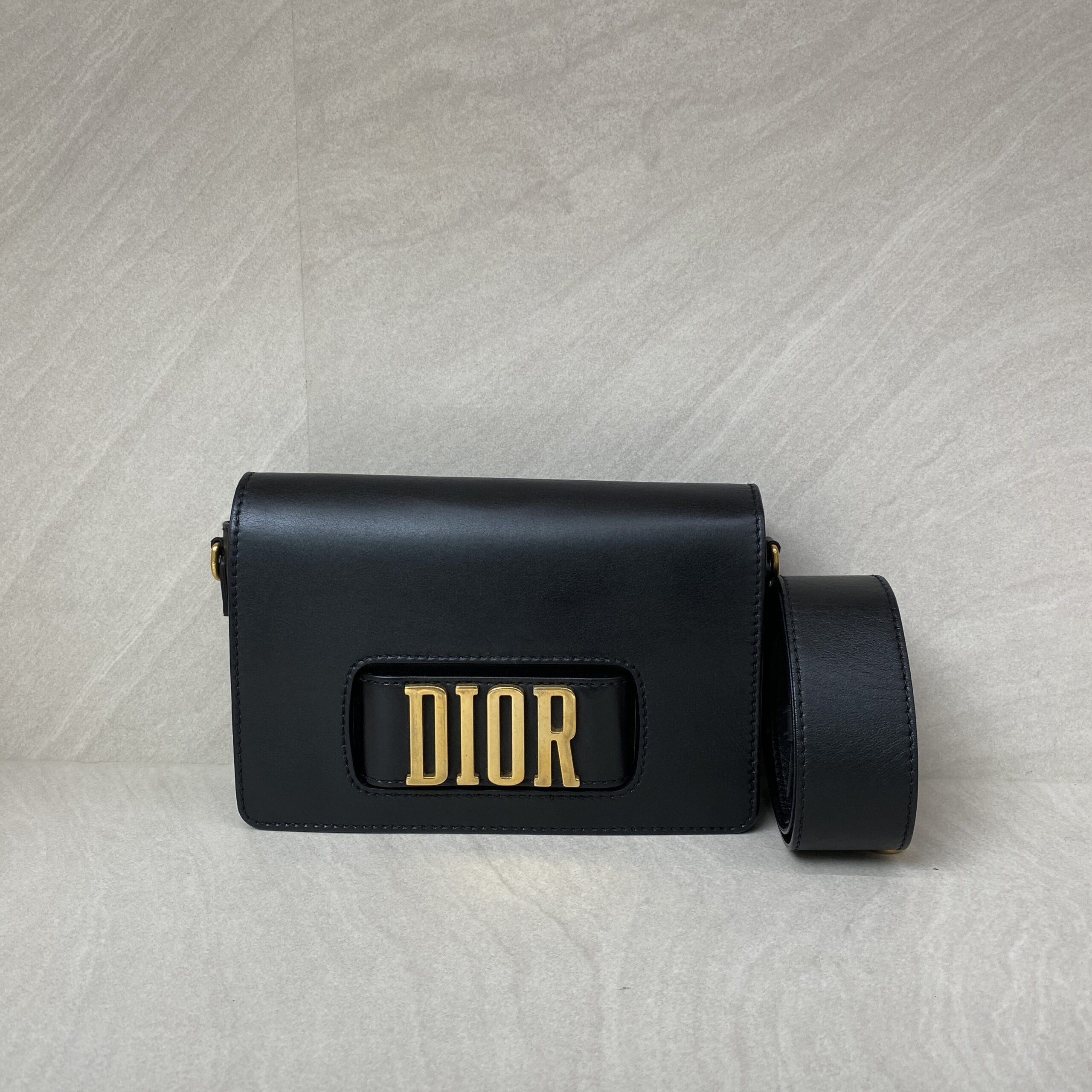 Dior Revolution Black GHW
