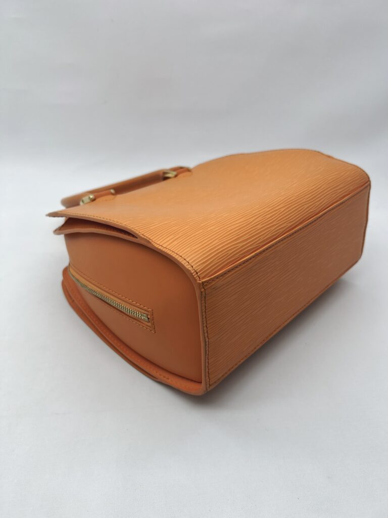 Louis Vuitton Pont Neuf PM Epi Orange