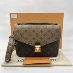 Louis Vuitton Metis MM Monogram Reverse GHW