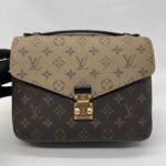 Louis Vuitton Metis MM Monogram Reverse GHW