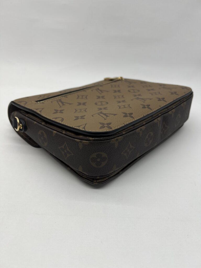 Louis Vuitton Metis MM Monogram Reverse GHW